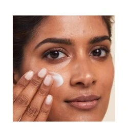 Dr Dennis Gross Hyaluronic Marine Meltaway Cleanser 9 Dr Dennis Gross Hyaluronic Marine Meltaway Cleanser - Image 7